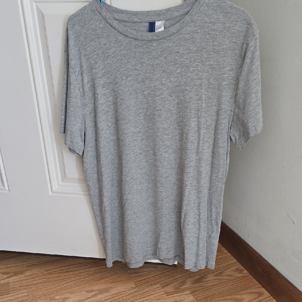 H&M Short Sleeve Tees - Black, Blue, White, Gray - Picture 2 of 5